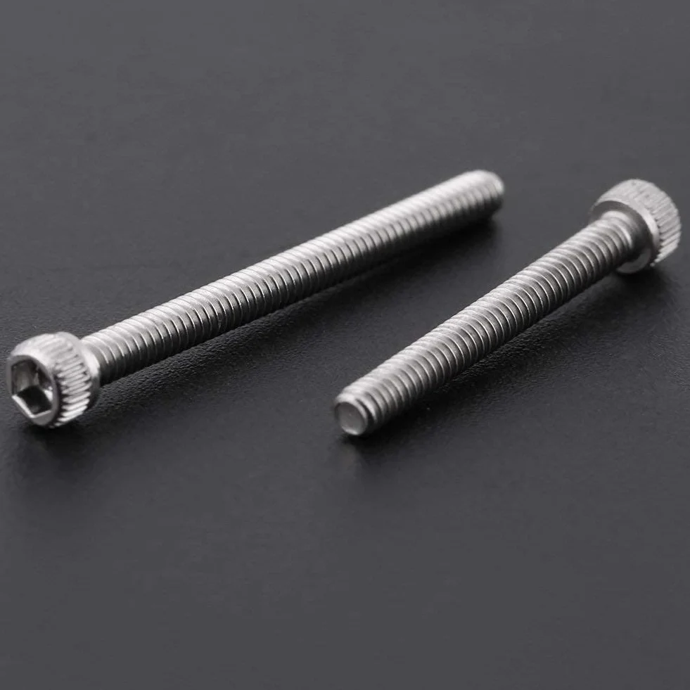Asortyment śrub, 150 sztuk #2-56 Gwint UNC 9 Długość (1/8"/5/32" 3/16"/1/4"/5/16"/3/8"/1/2"/5/8 "/3/4"/1") Śruby z łbem gniazdowym Śruby Nakrętki Zestaw asortymentowy ze schowkiem