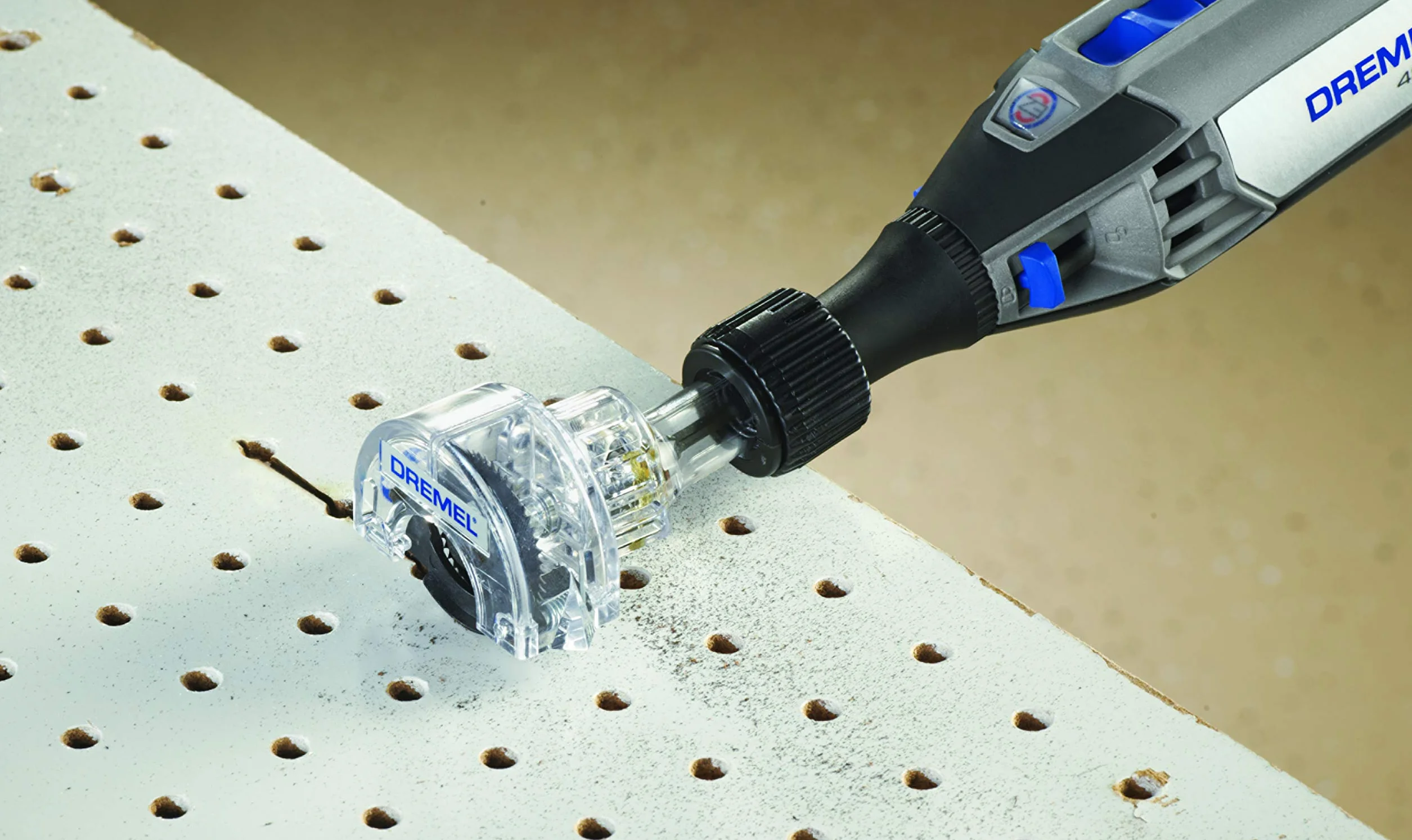Dremel 670 Minipilarka - piła tarczowa o głębokości cięcia 6,4 mm do obrotowego narzędzia wielofunkcyjnego