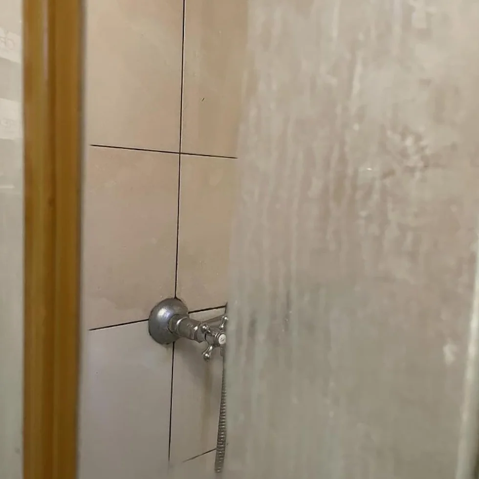 Supermocny i skuteczny środek czyszczący do kabin prysznicowych | NANOBAUER Shower Cleaner | Opakowanie uzupełniające | Środek czyszczący do kabin prysznicowych do usuwania kamienia | Pojemność 5 L