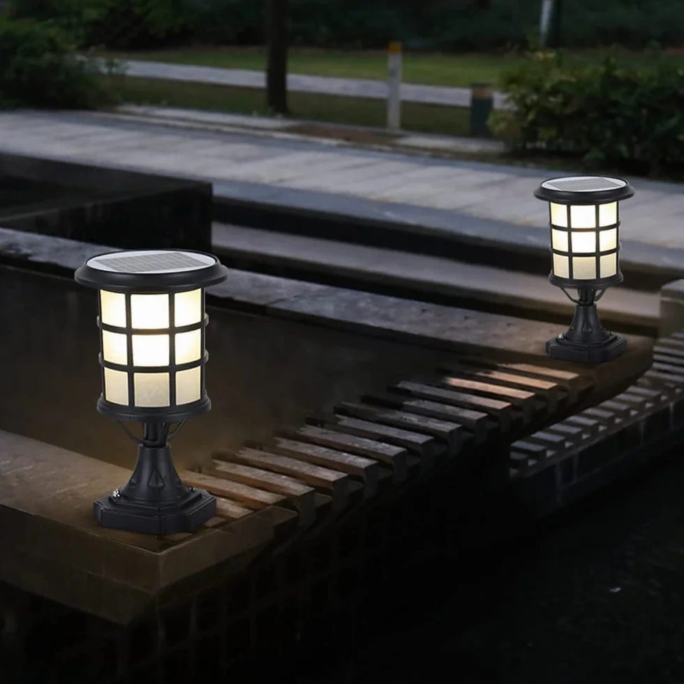 Solarne lampy ścienne do ogrodzenia ogrodowego, oświetlenie słupkowe na dziedzińcu, wodoodporne lampy ścienne/słupkowe na zewnątrz, latarnie ogrodowe, dostępne w 2 wersjach, przewodowych i nie.