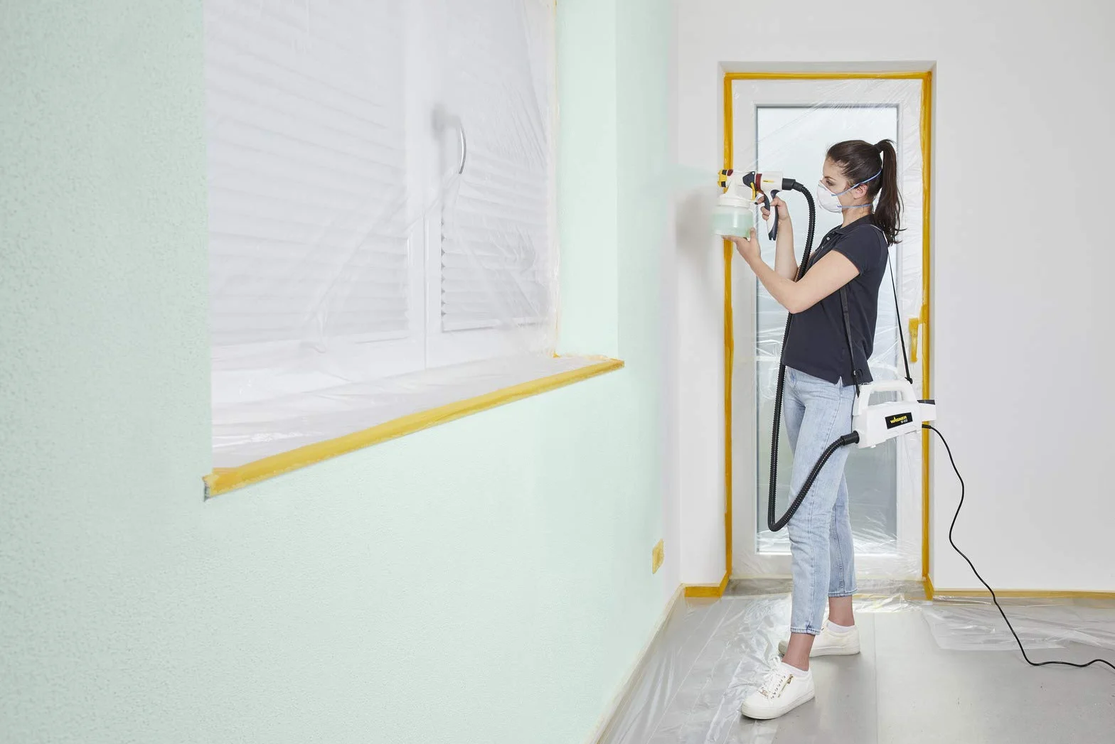 WAGNER System natryskowy W 450 do farb ściennych w pomieszczeniach, 15 m²-10 min, pojemnik 1300 ml, 460 W, wąż 1,8 m