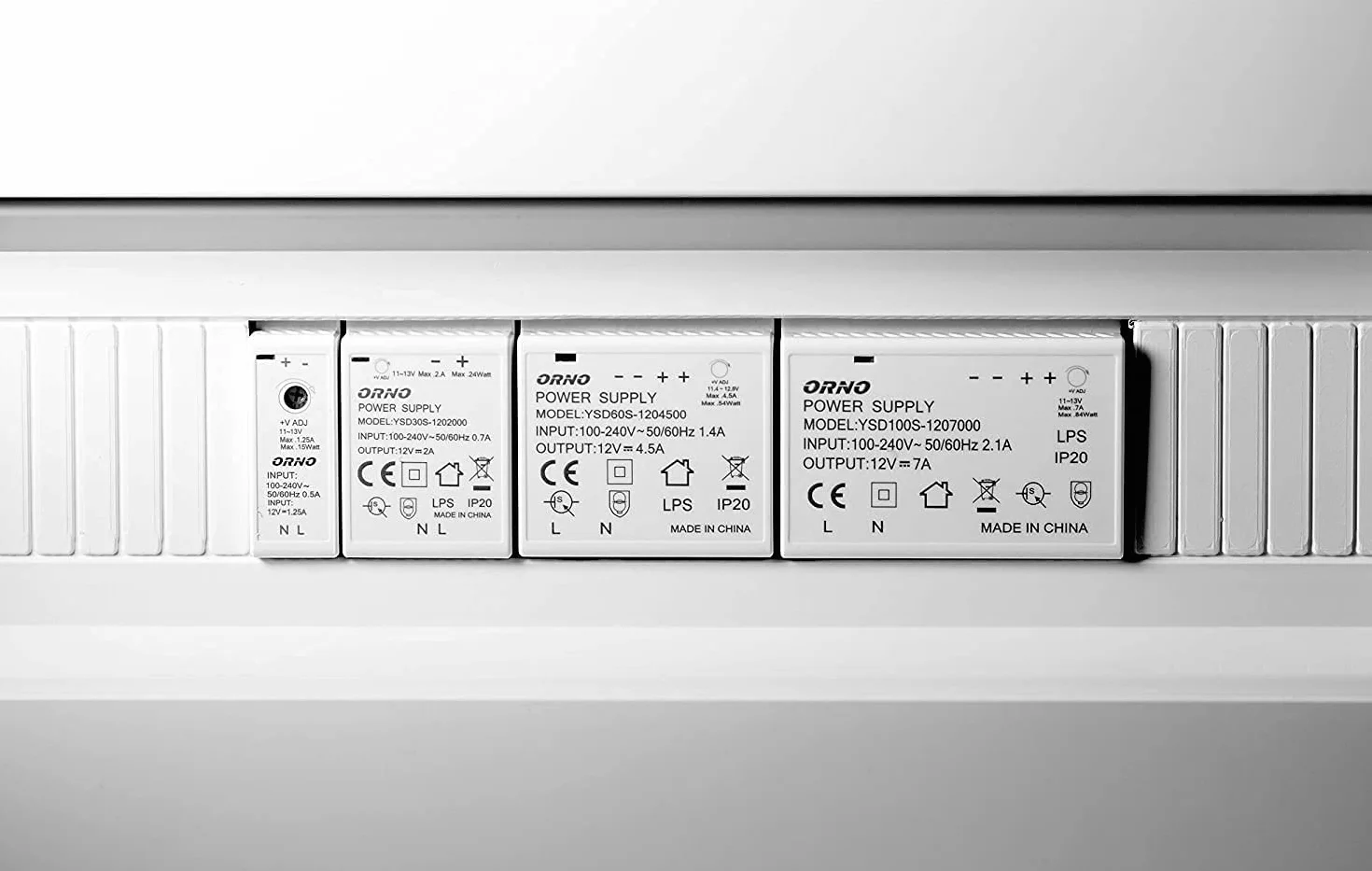 ORNO PSU-1643 Zasilacz na Szynę DIN TH35 12VDC / 2A / 24W Szerokość 2 Moduły