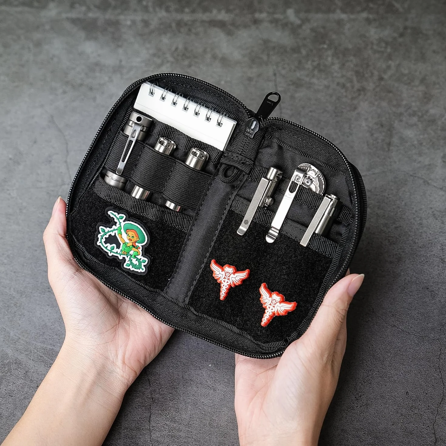 VIPERADE VE20 EDC mały organizer kieszonkowy z 8 przegródkami, torba na narzędzia z naszywkami, panel wystawowy