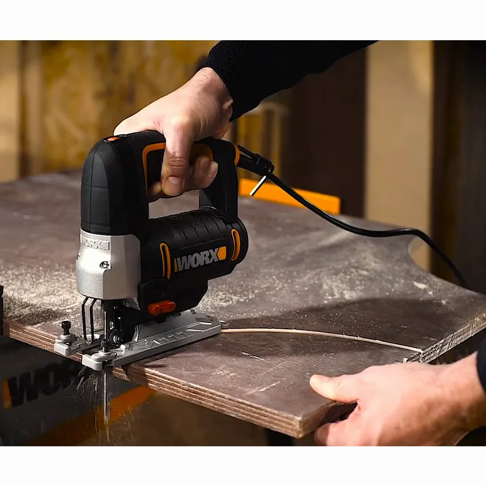 WORX WX478.1 wyrzynarka 650 W wahadłowa z elektroniką obrotową