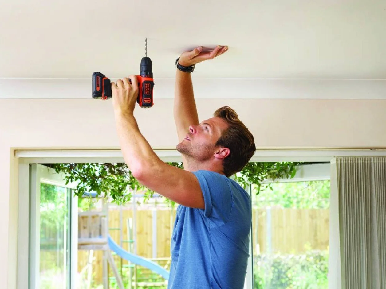 Black & Decker Wiertarko-Wkrętarka Akumulatorowa 10.8 V 1.5 Ah BDCDD12