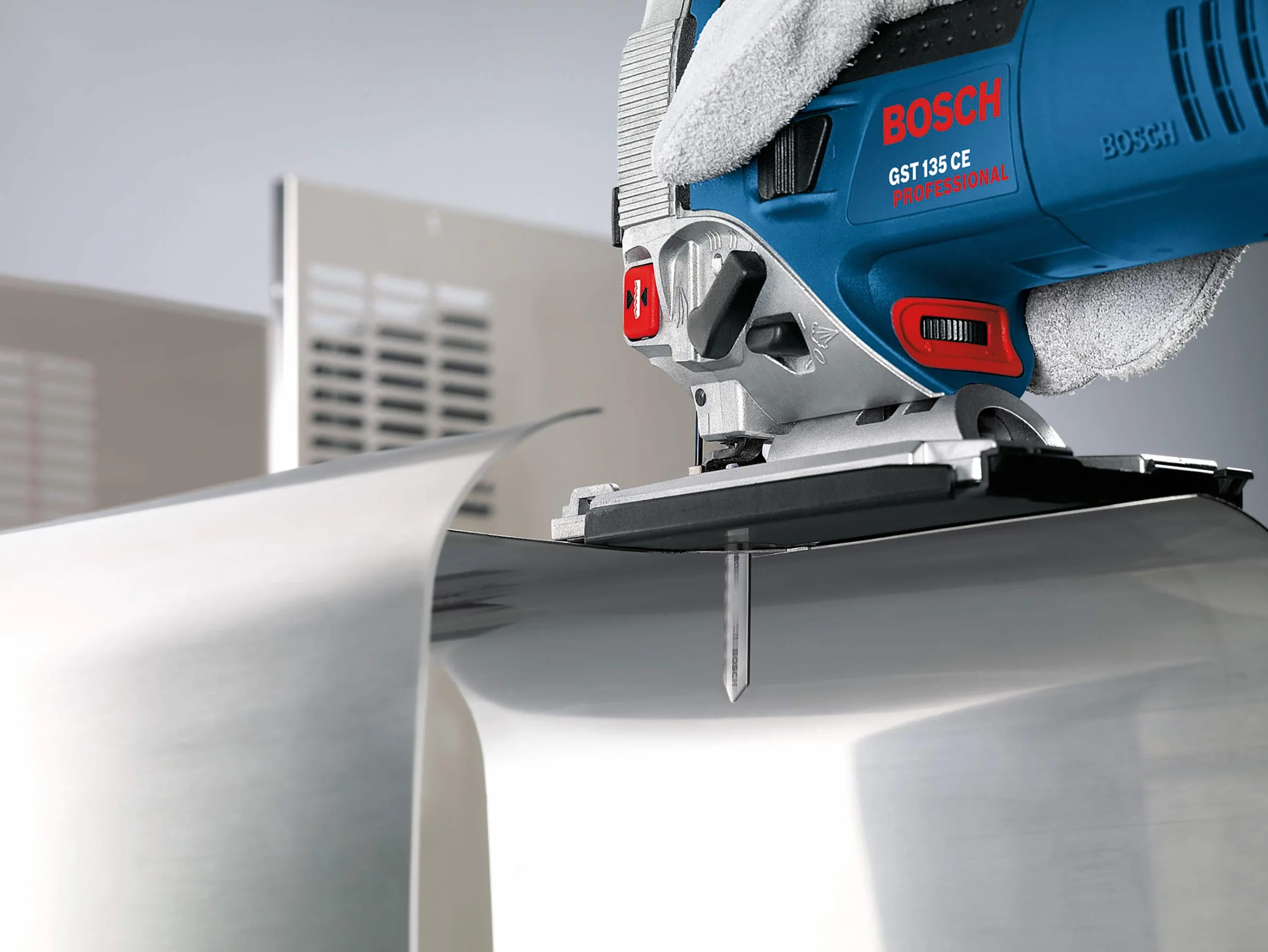Bosch Accessories Professional 10-częściowy zestaw brzeszczotów do wyrzynarki (do drewna i metalu, akcesoria do wyrzynarek z uchwytem T)