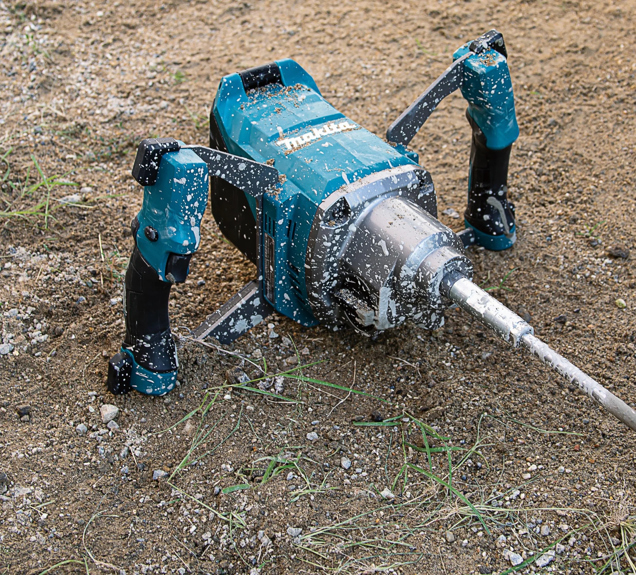 Makita UT001GZ01 M14 mieszadło akumulatorowe maks. 40 V (bez akumulatora, bez ładowarki)