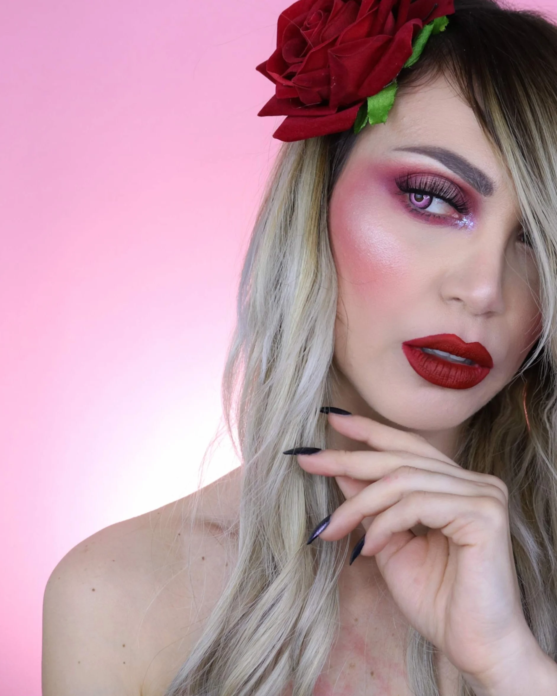 aricona Różowe soczewki kontaktowe kolorowe 2 sztuki na karnawał Cosplay