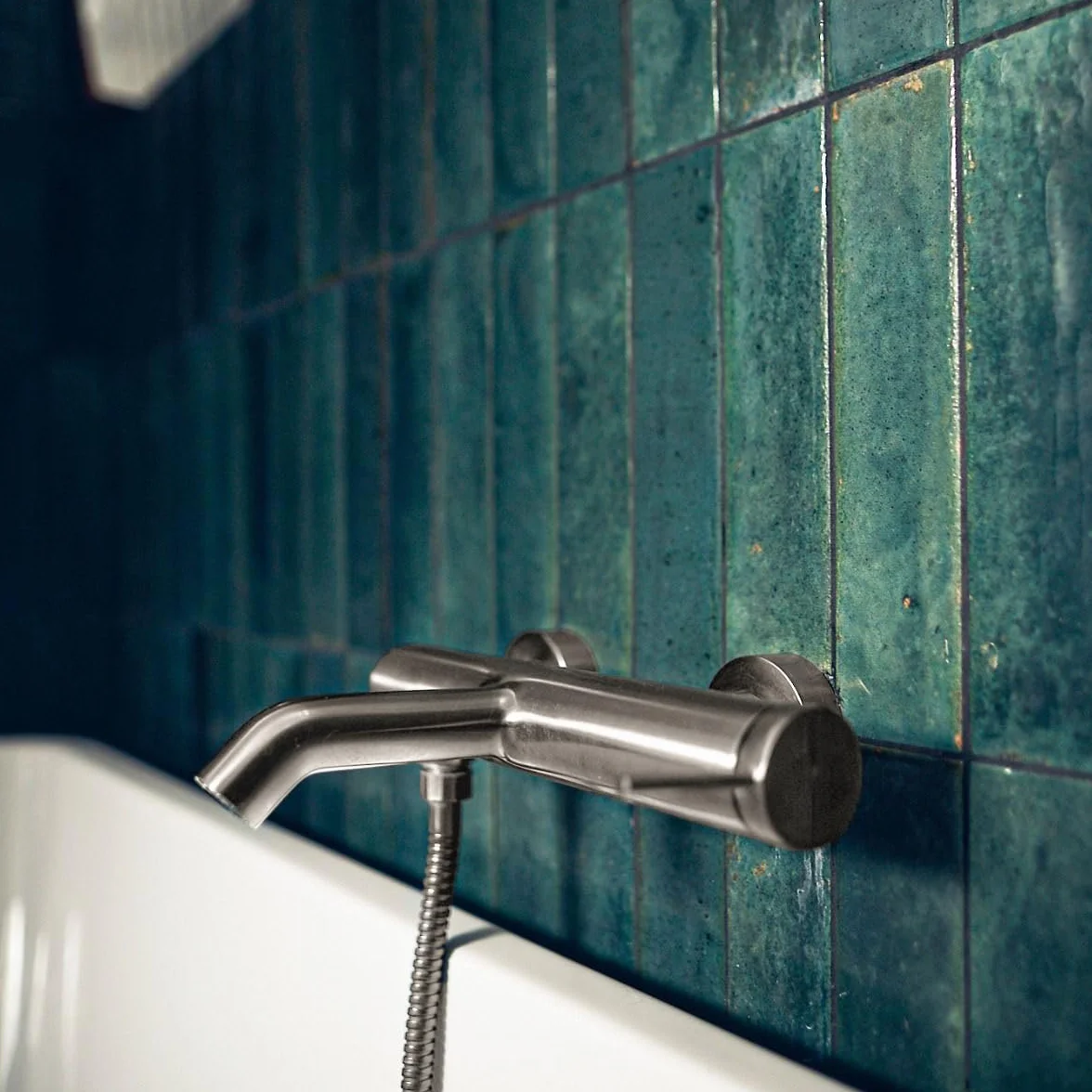 Essebagno Luisa mechaniczna bateria wannowo-prysznicowa ze szczotkowanej stali nierdzewnej
