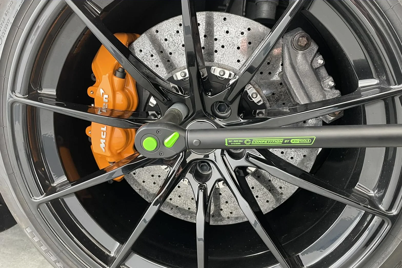 KS Tools 512.0025 COMPETITION 1/2" klucz dynamometryczny z grzechotką, 60-320 Nm