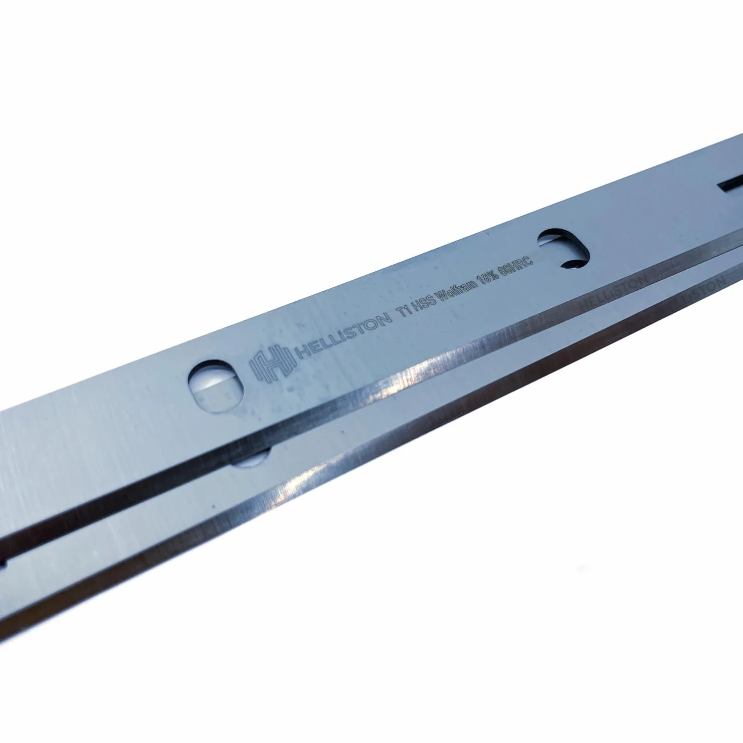 Noże do strugarki Zipper ZI-HB204 MODEL 1, HSS, 210x22x1,8mm (1 komplet = 2 Noże do strugarki)