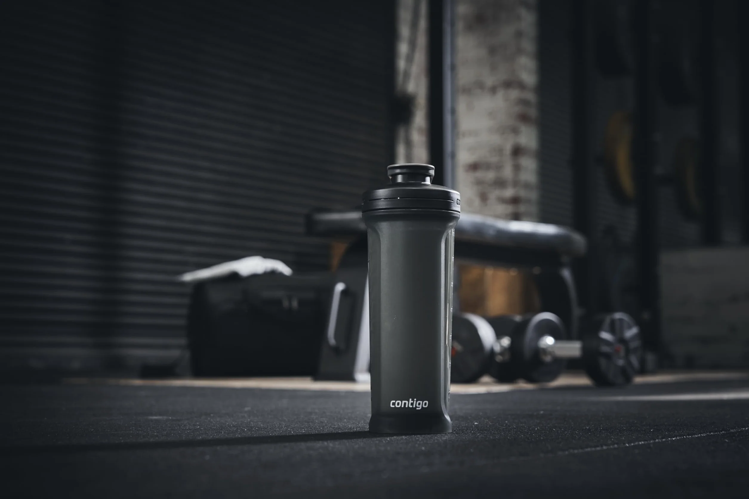 Contigo Shake & Go 2.0 Butelka proteinowa 820 ml, blender bez BPA, szczelna butelka sportowa