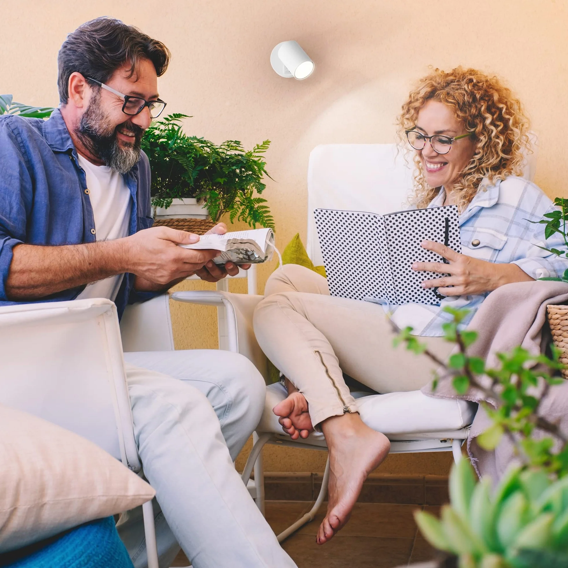 ledscom.de 2 spoty ścienne WAIKA, jednopłomienne, z przełącznikiem, GU10, biały mat, w zestawie z lampą LED Smart Home RGBW GU10, 5.41W, 473lm