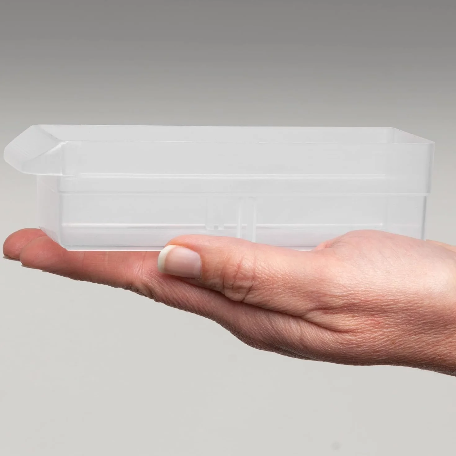 Akro-Mils 10126 26-szufladowa plastikowa szafka do przechowywania szuflad do organizacji garażu, przechowywania Lego, skrzynki narzędziowej dla nauczycieli, organizer do makijażu i innych, 50 cm szer.