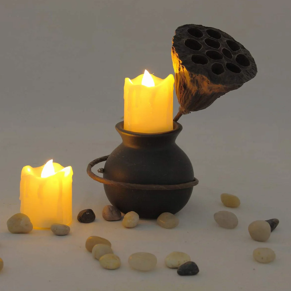 Świece bezpłomieniowe, realistyczne, migoczące świeczki LED typu tealight, 300 godzin światła non-stop, z pilotem zdalnego sterowania i timerem 2/4/6/8 godzin, kolor kości słoniowej, 6 sztuk/opakowanie.