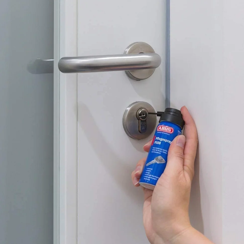 ABUS Spray pielęgnacyjny PS88 – beztłuszczowy smar do cylindrów drzwi, zamków samochodowych, narzędzi – chroni przed wilgocią i oblodzeniem, 300 ml