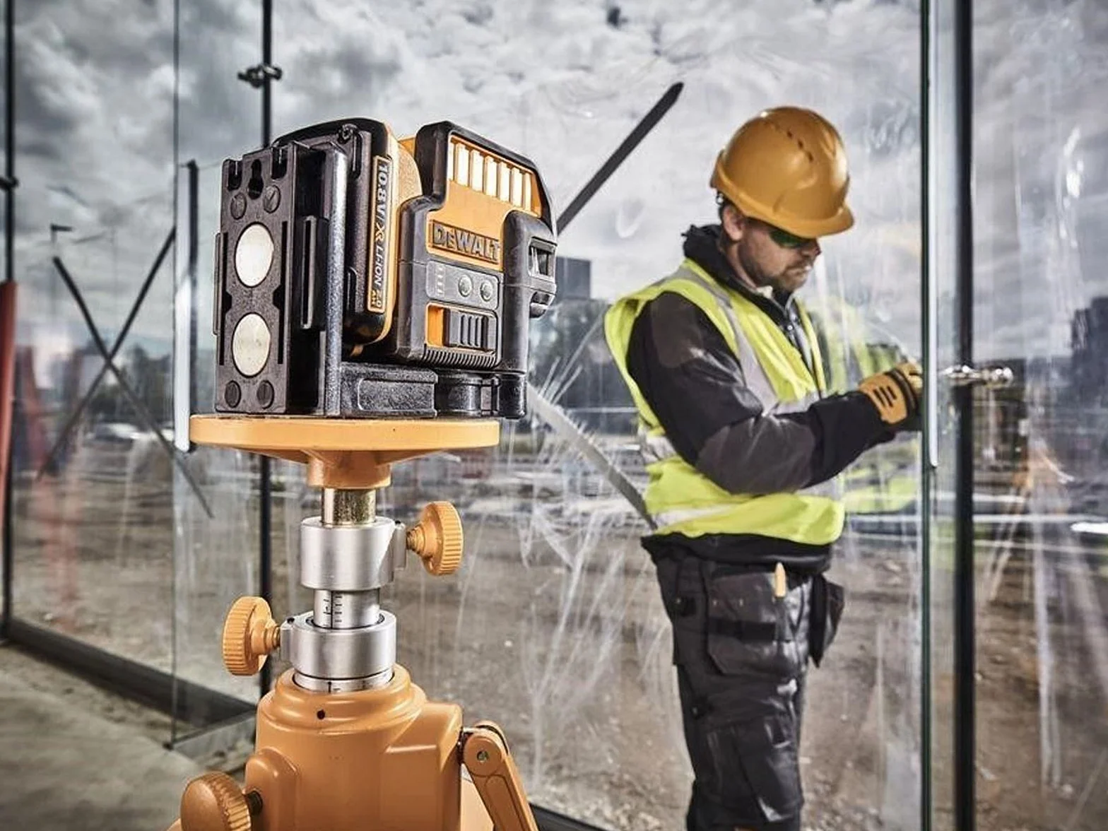Dewalt Laser Liniowy, Czarny/Żółty, ‎44 x 18 x 34 cm