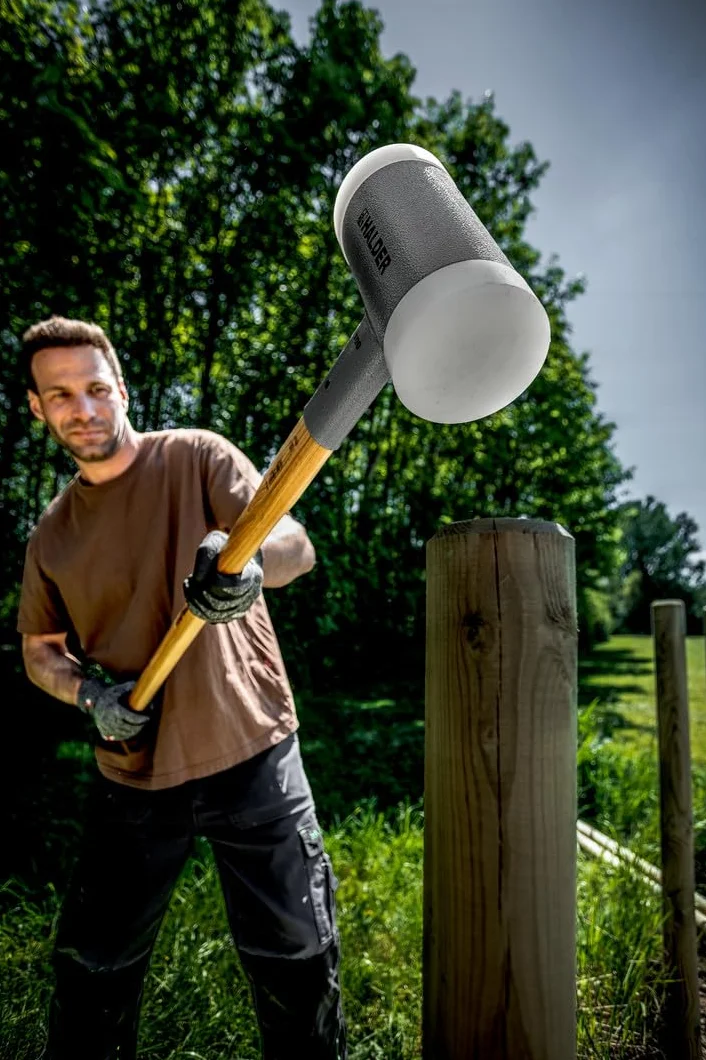 Supercraft młot kowalski, z tłumiącym drgania, ergonomicznie ukształtowanym i lakierowanym trzonkiem hikorowym, śr. = 100 mm/waga = 7050 g | 3366.107