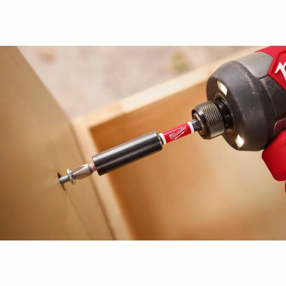 Milwaukee 48-32-4502 Shockwave Impact Duty 1/4 cala sześciokątny chwyt magnetyczny 6 cm uchwyt na końcówki bitowej