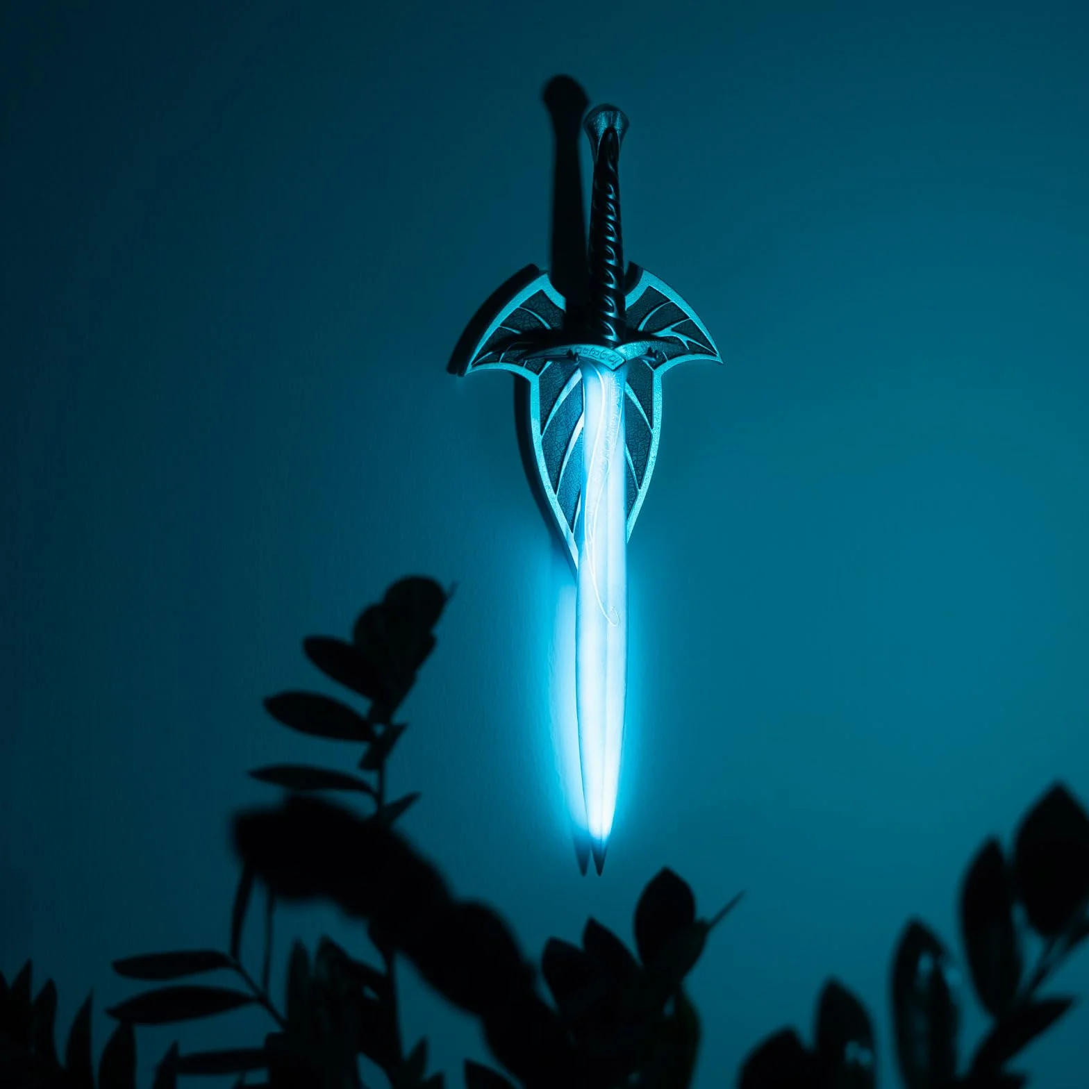 Grupo Erik Battery Lamp - The Lord Of The Rings Gifts | Rechargeable Lamp Wall, Mood Light Blue, Gaming Light | Stranger Things Gifts, Cool Room Decor, Halloween Lights