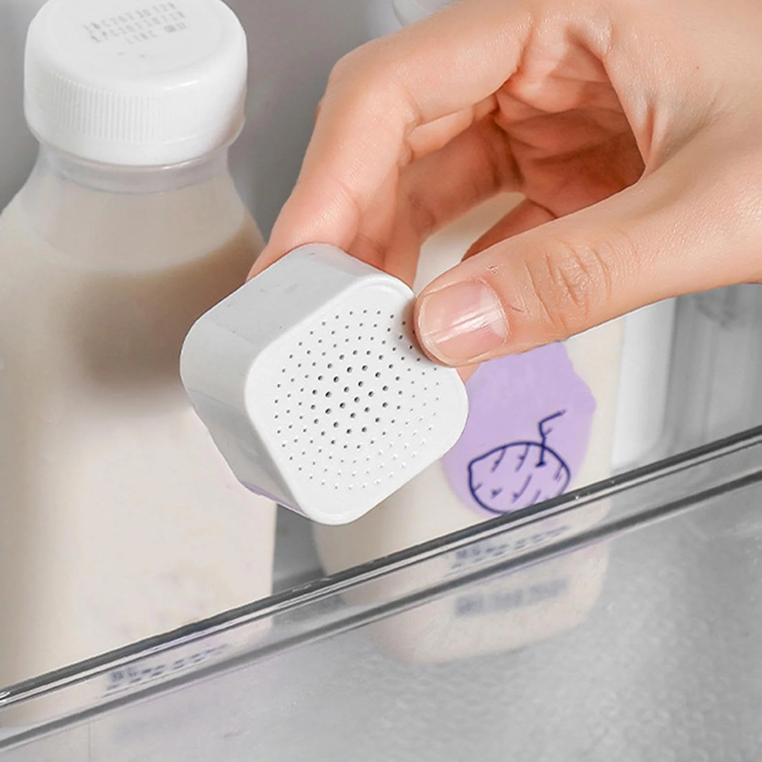 Fridge Deodorizer, Natural Stick-able Odor Remover, Kitchen Accessories, Refrigerator Device, Fridge Odor Eliminator for Air Purifying 1.45 X 0.98 Inch