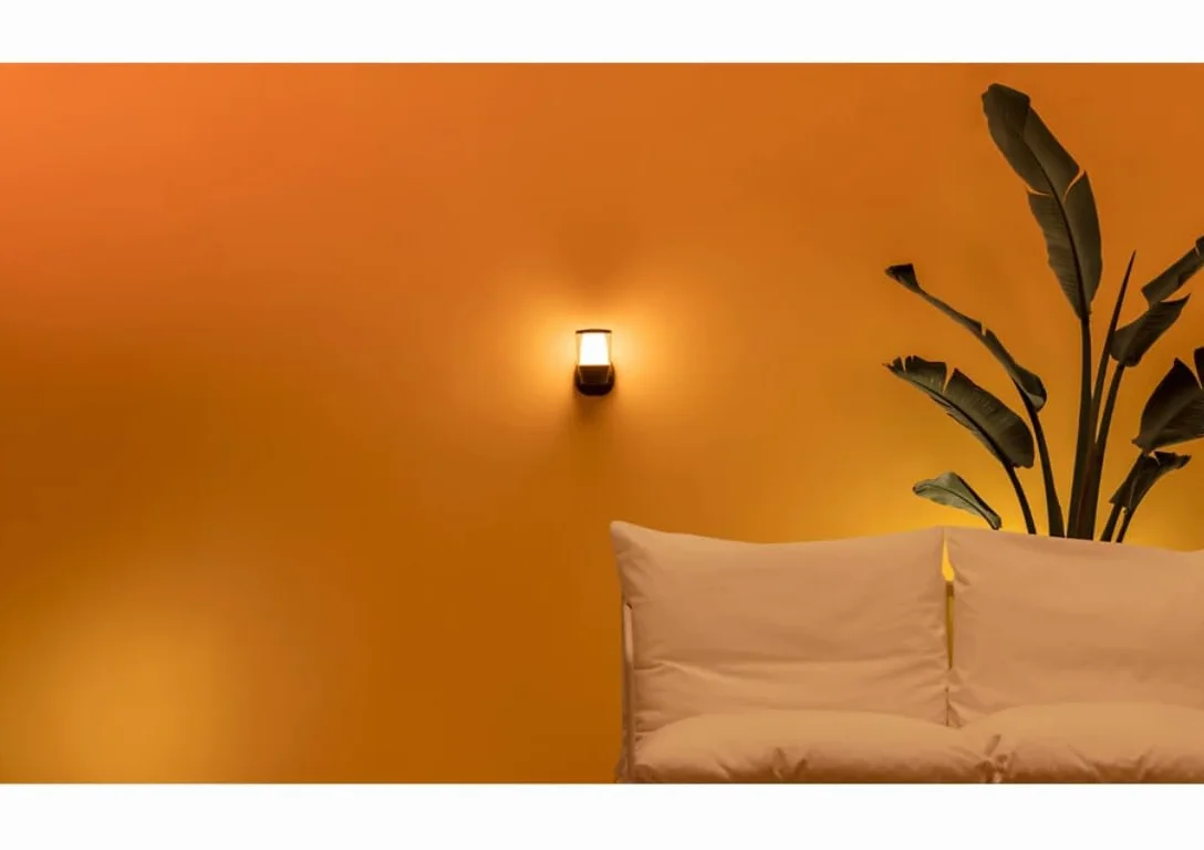 Wiz Inteligentna Lampa Ogrodowa Elpas, Wi-Fi, Bluetooth, Wiele Odcieni Bieli, Szeroka Paleta Kolorów, Sterowanie Aplikacją