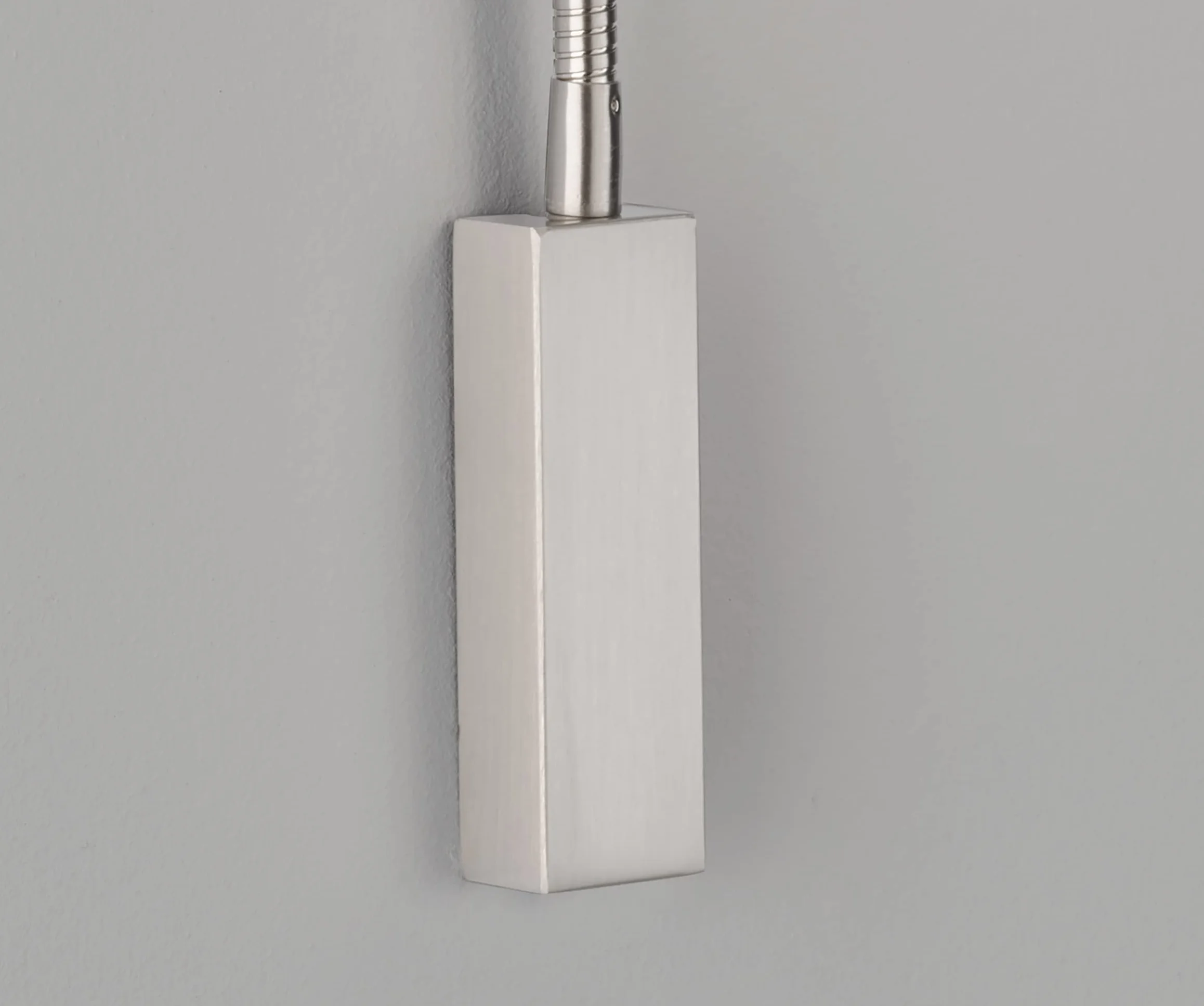 Fischer & Honsel Lampa punktowa ścienna flex matowy nikiel abażur tkanina piaskowy len biały 11x40 cm wysięg 35 cm
