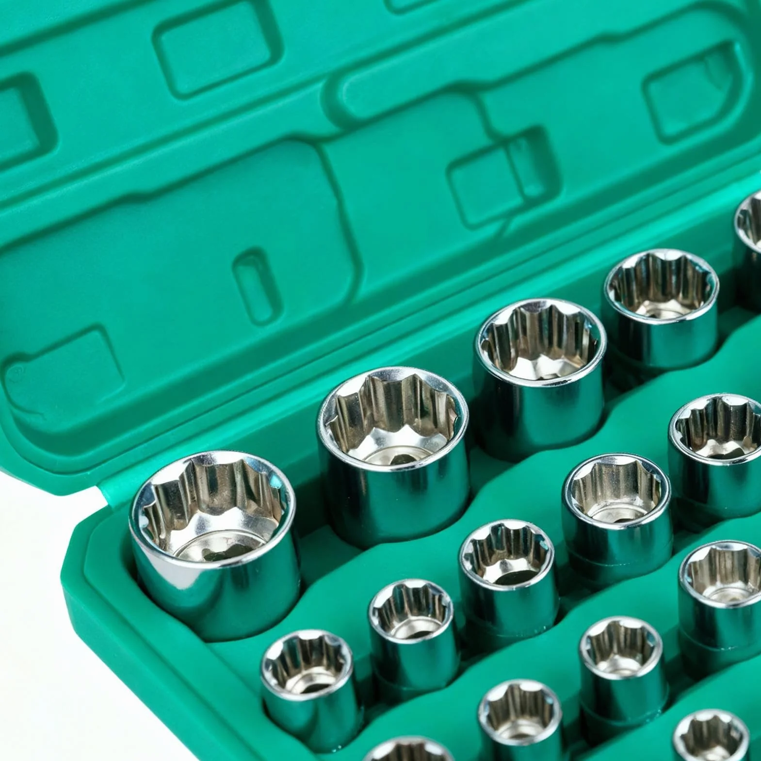 Zestaw Gniazd Nasadowych Z Motywem Kwiatu Śliwy 8-32mm Z Polerowaniem | 12-Punktowe Gniazdo Kwiatu Śliwy Dla Entuzjastów Rzemiosła Mechaników Konserwacji Przemysłowej Warsztatu