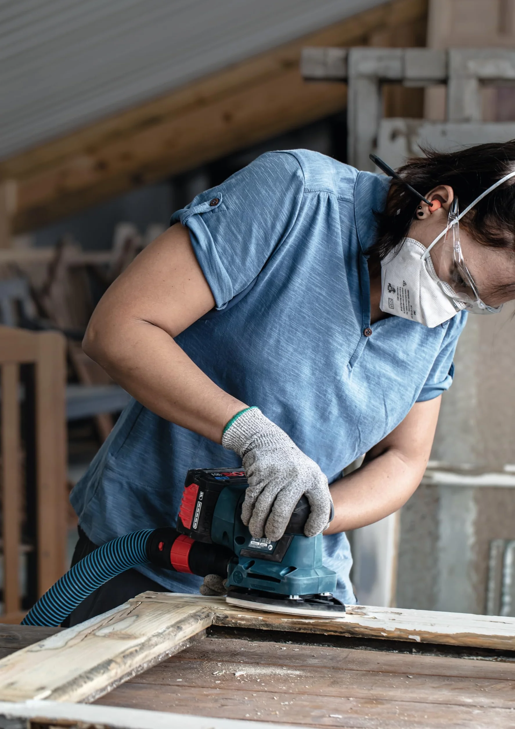 Bosch 50x Zestaw papierów ściernych EXPERT C470 (do Farba na drewnie, Twarde drewno, Ø 93x93 mm, Ziarnistość 10 x 60, 10 x 80, 10 x 120, 10 x 180, 10 x 240, Professional Akcesoria Szlifierka delta)