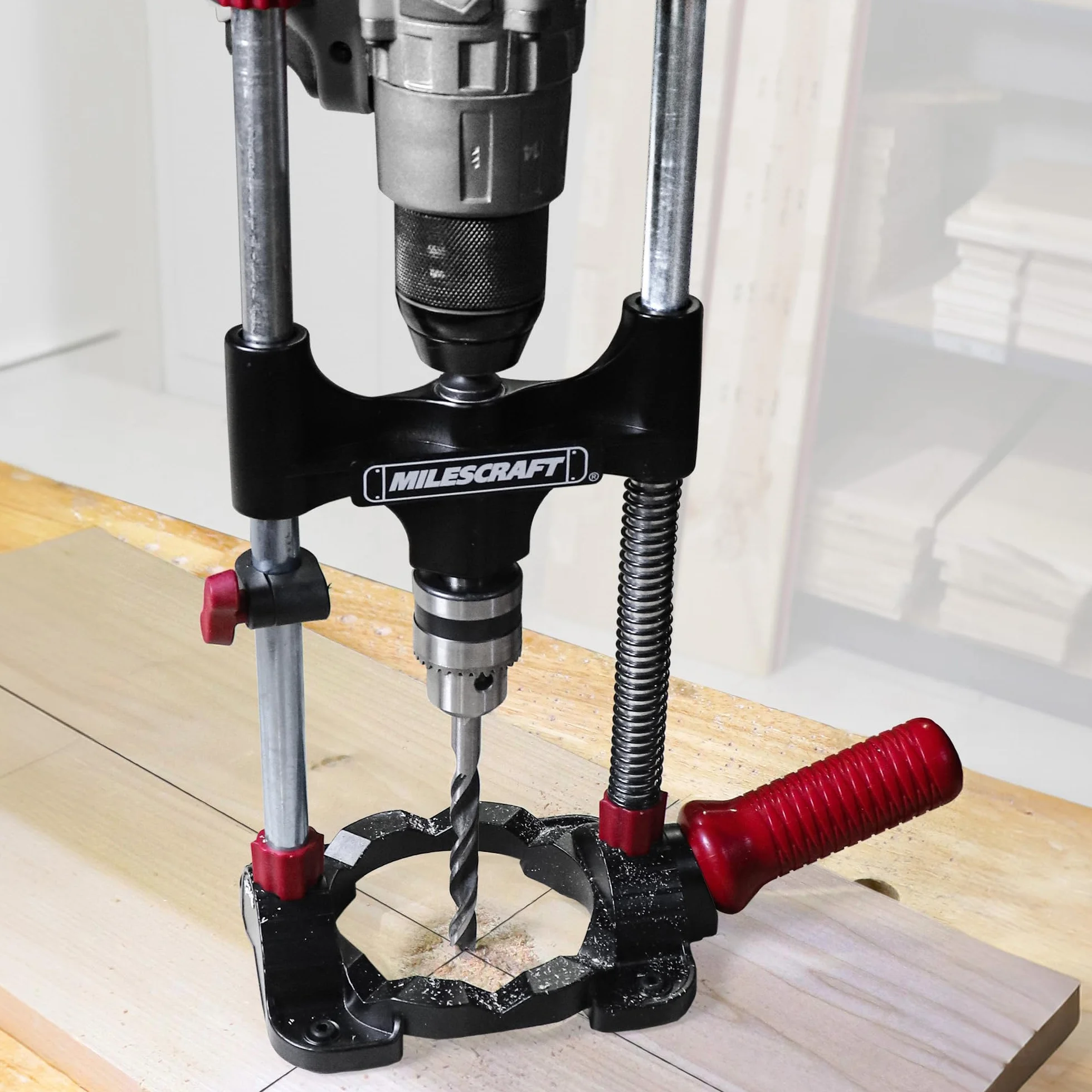 Milescraft 1318 DrillMate Portable mocowanie prowadnicy wiertarki samocentrująca podstawa 3/8"