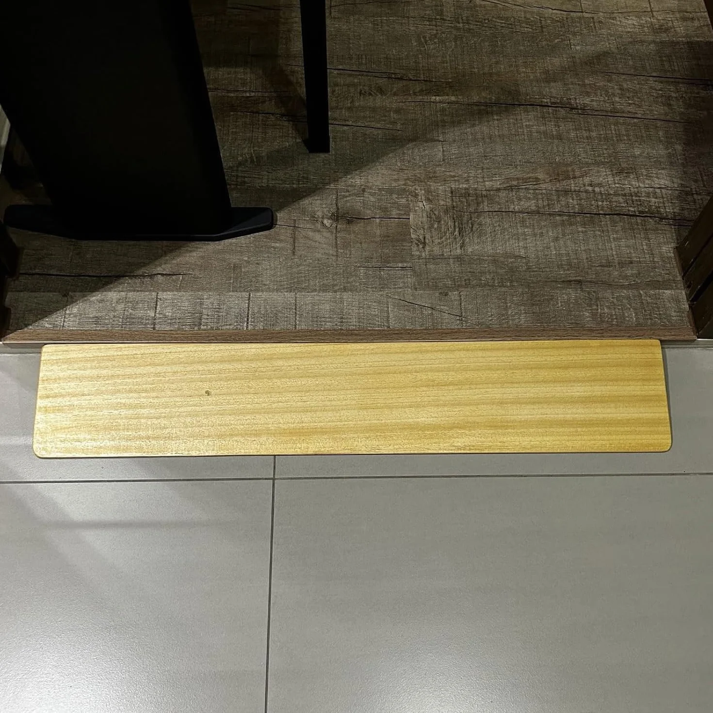 Rampa progowa z drewna, przenośna, lekka i łatwa w transporcie, do chodnika, może być używana jako rampa dla wózków inwalidzkich, 70 x 15 x 3 cm