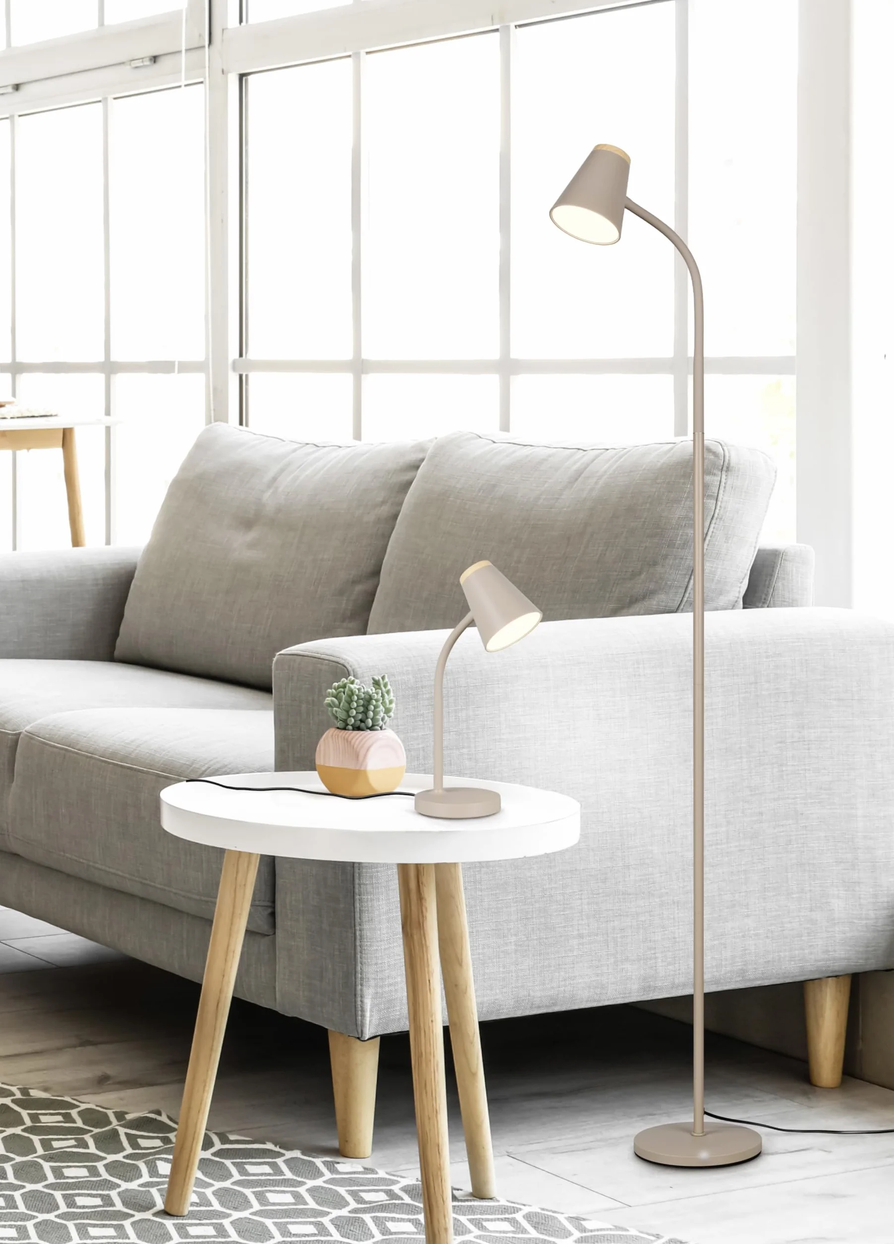 RL LIVE YOUR LIGHT Lampa stojąca LED - wys. 145 cm - 1-punktowa - brązowa - kolor piaskowy - tworzywo sztuczne