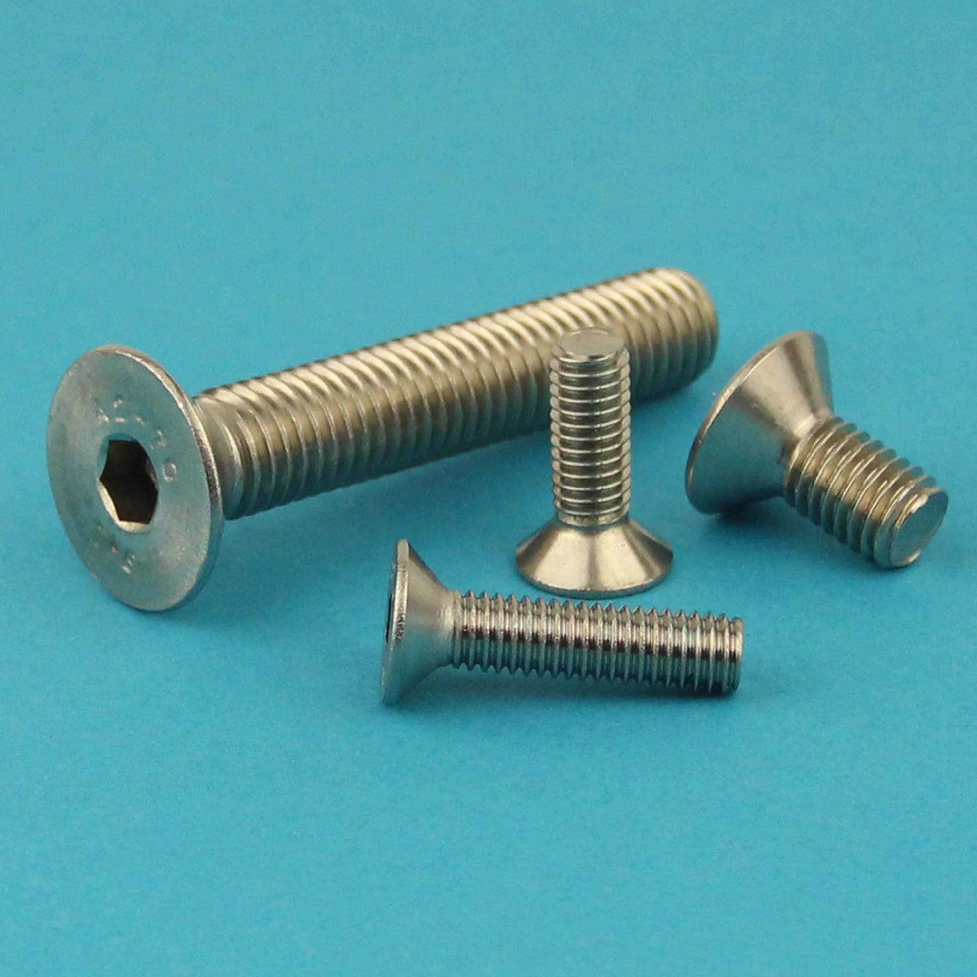 M4 x 20 mm śruby z łbem wpuszczanym z gniazdem sześciokątnym (10 sztuk) - DIN 7991 - ISO 10642 śruby z łbem wpuszczanym - śruby gwintowane - pełny gwint - stal szlachetna A2 V2A - nierdzewne