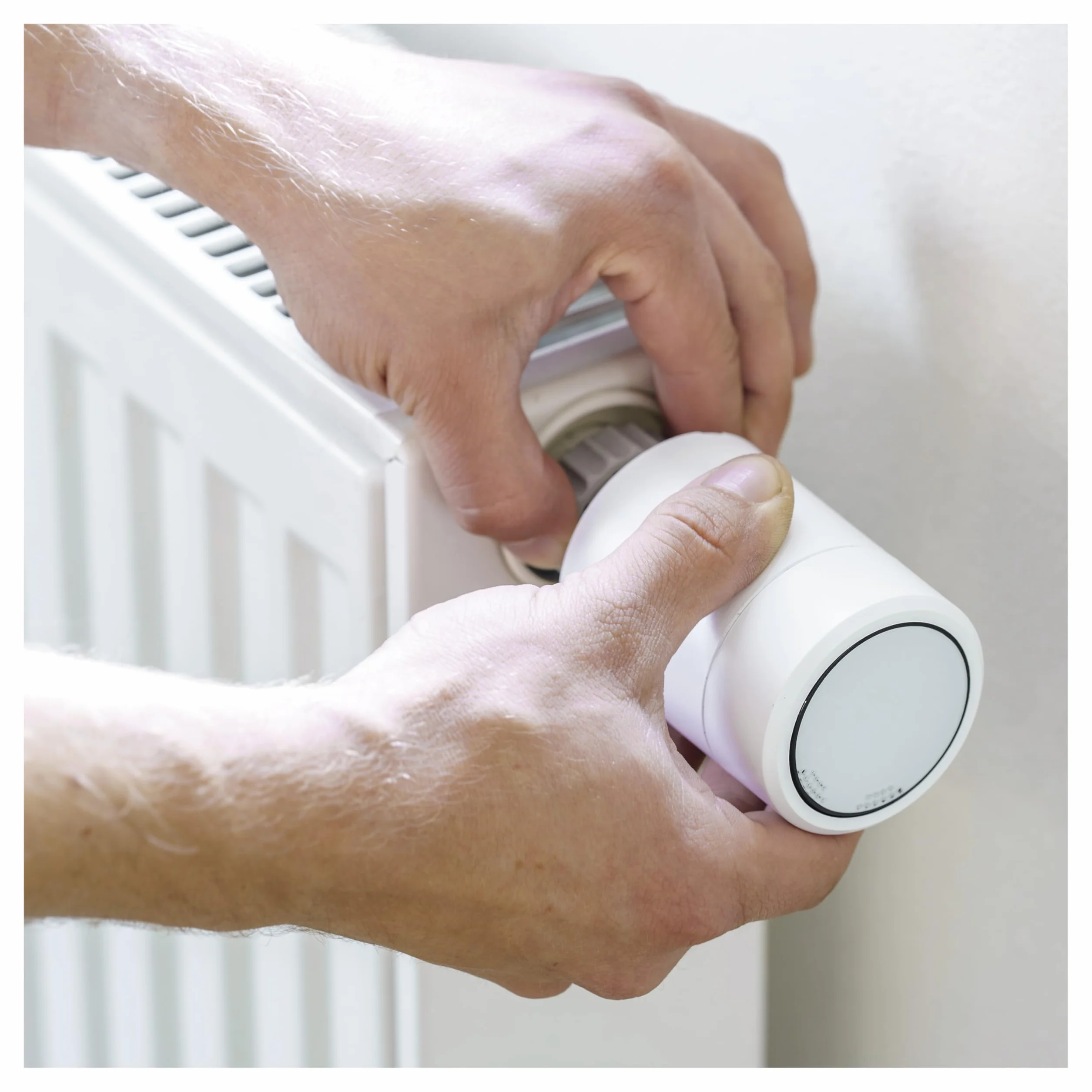 EMOS GoSmart termostat grzejnikowy z aplikacją, programowalny termostat ZigBee Smart Home, regulowana histereza, kompatybilny z Tuya, Smart Life, Alexa, Google Assistant