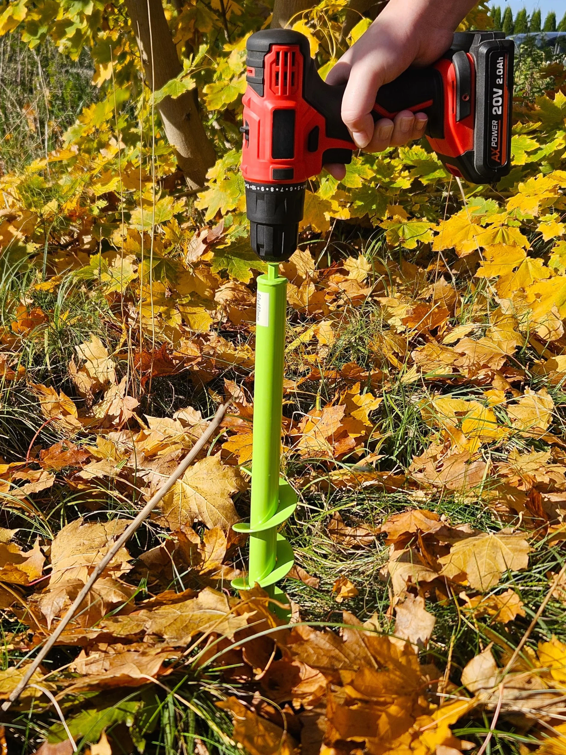 WERHE świder ziemny 80 mm Ø, 350 mm długości do wiertarki i wkrętarki akumulatorowej – świder ogrodowy do łatwego sadzenia kwiatów, krzewów i wykonywania otworów pod słupki ogrodzeniowe