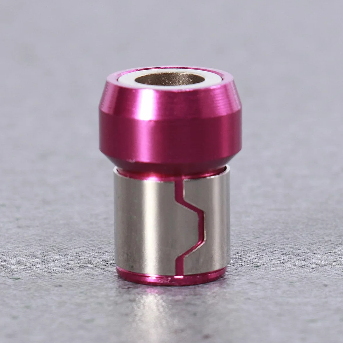 WOONEKY 3 Sztuki Częściowy Metalowych Pierścieni Magnetycznych Do Wkrętaków Wytrzymałe i Odporne Zużycie Uniwersalne Pierścienie Magnetyzujące Kolorach Niebieskim Złotym i Fioletowym