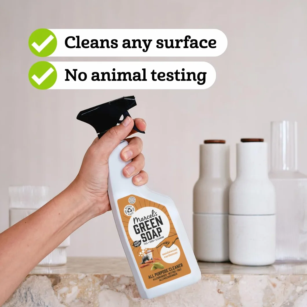 Marcel's Green Soap - Uniwersalny spray z drzewa sandałowego i kardamonu - Spray czyszczący - 100% przyjazny dla środowiska - 100% wegański - 97% biodegradowalny - 500 ml
