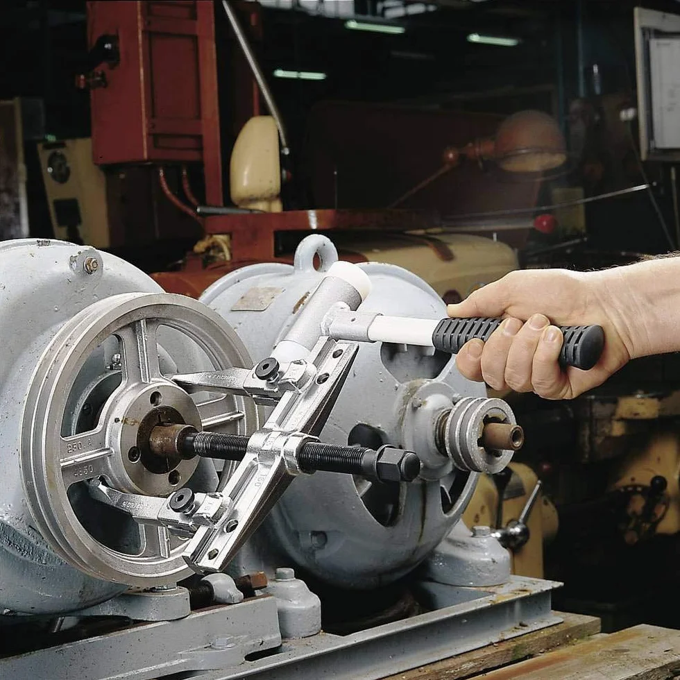 FACOM Młotek bezzwrotny 690 g 212A.35