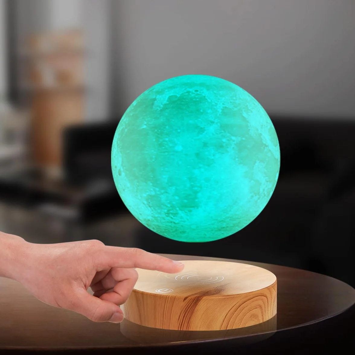 Lewitująca lampa księżycowa, swobodnie pływająca i obracająca się w powietrzu z drukowaną 3D lampą księżycową LED ma 20 trybów dla unikalnych prezentów, dekoracji pokoju, lampki nocnej