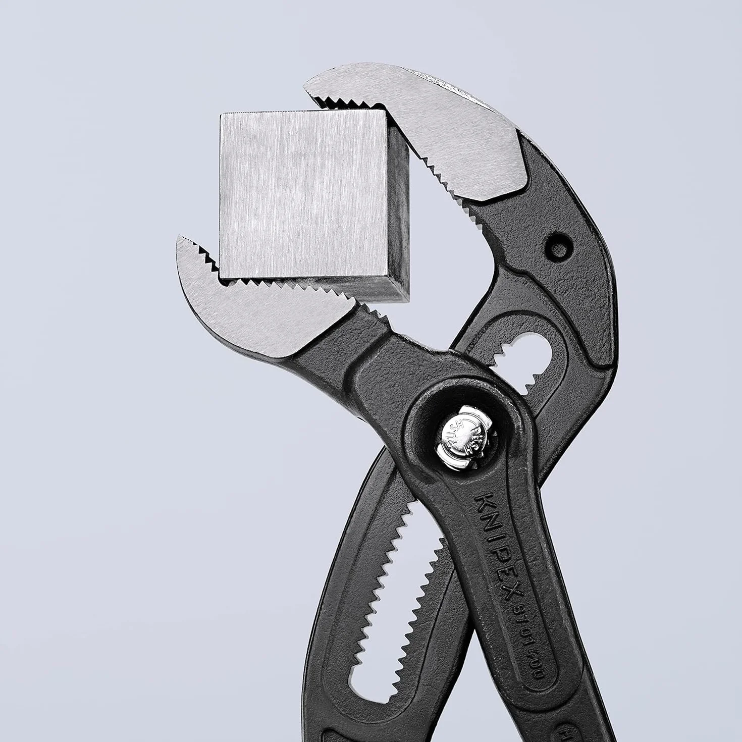 KNIPEX Cobra XL Szczypce do rur w opakowaniu z zawieszką fosforanowana, szara pokryte antypoślizgowym tworzywem sztucznym 400 mm, 87 01 400 SB