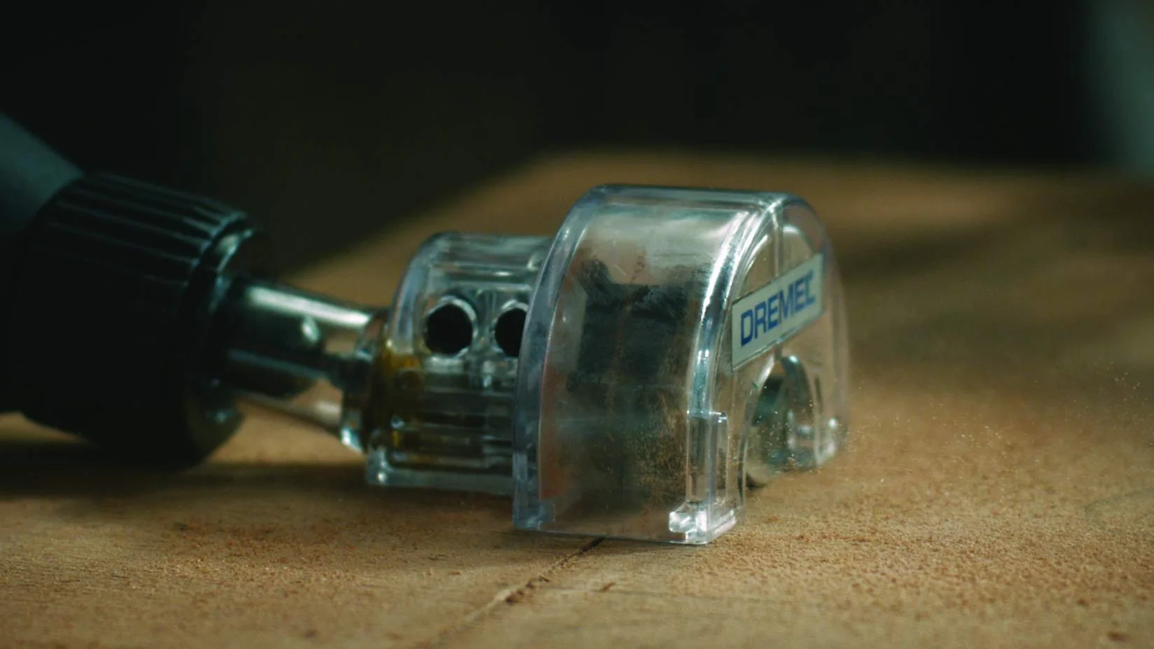 Dremel 670 Minipilarka - piła tarczowa o głębokości cięcia 6,4 mm do obrotowego narzędzia wielofunkcyjnego