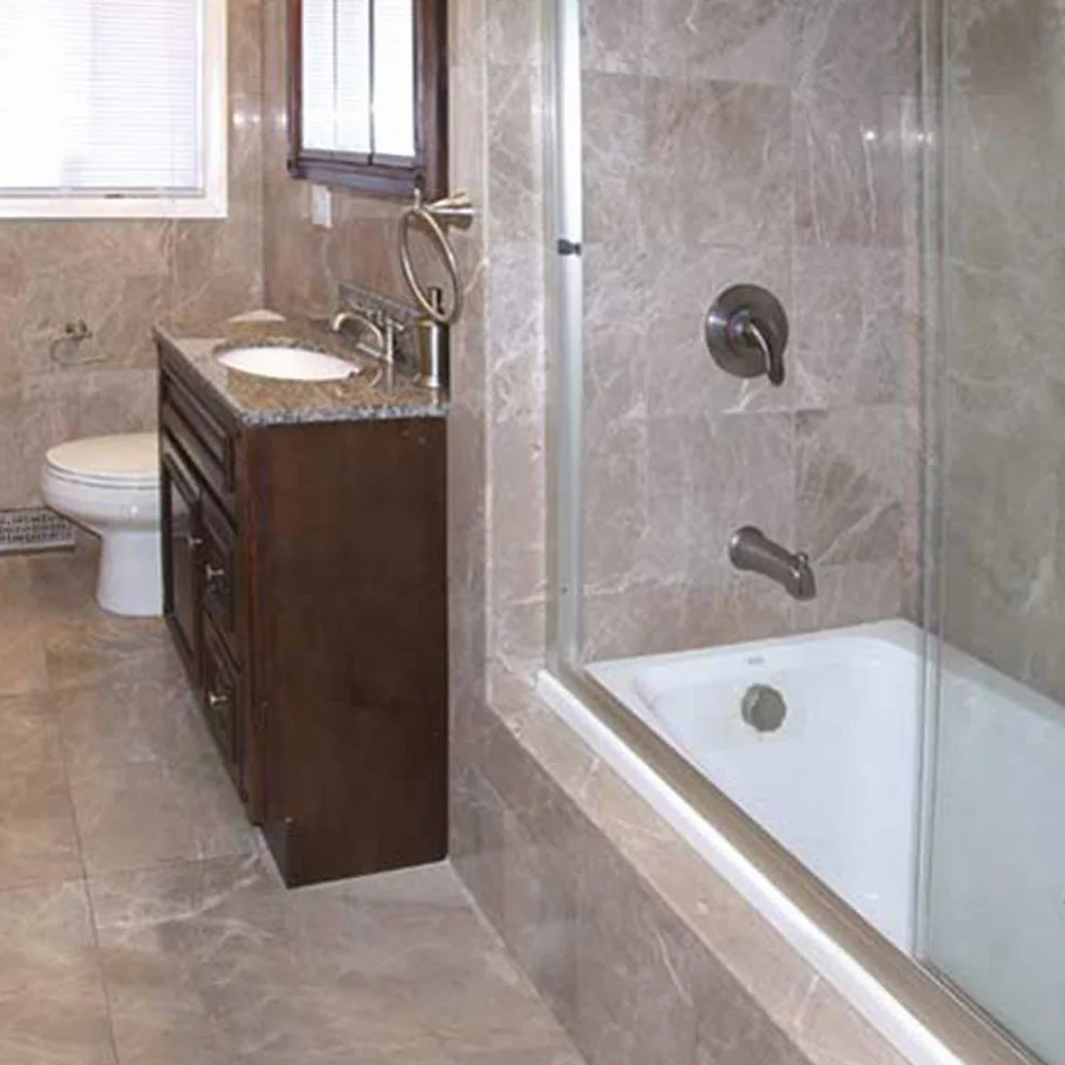 HG Środek czyszczący do łazienki 500 ml – to bezpieczny środek do czyszczenia łazienki z kamienia naturalnego, który usuwa brud i sprawia, że łazienka nabłyśnie