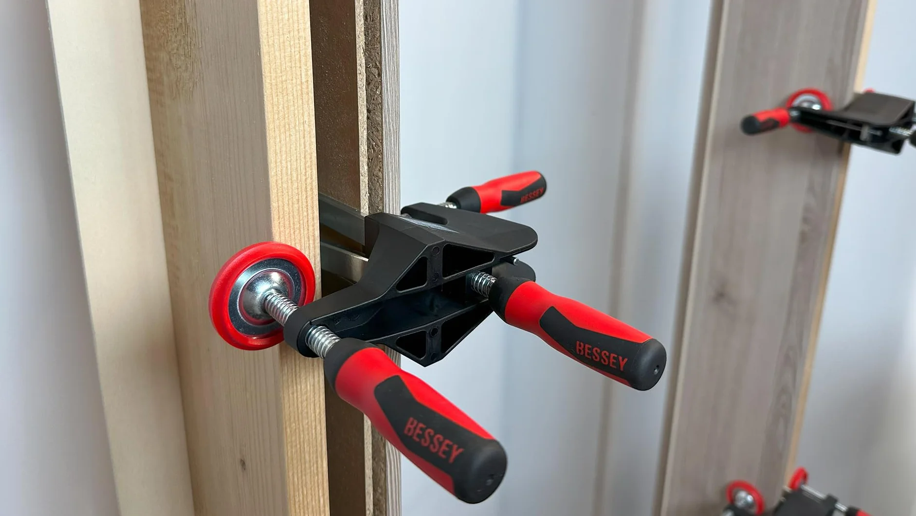 Bessey Tfm-2K Ścisk Prostowniczy, 35-70 mm