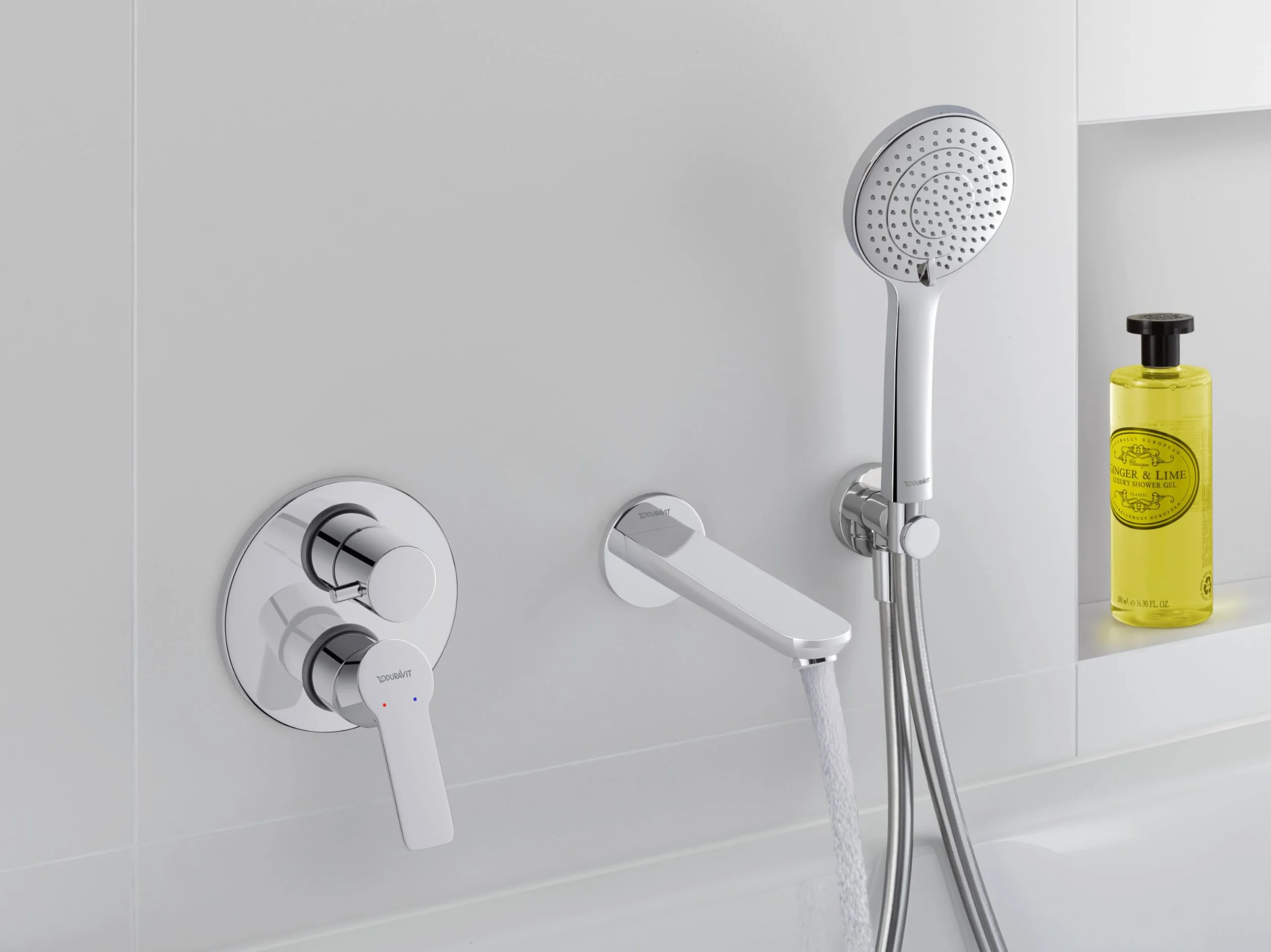 Duravit Zestaw armatury wannowej D-Code dla 2 odbiorników, w zestawie zestaw do montażu z podstawowym korpusem podtynkowym, jednouchwytowa bateria prysznicowa z ceramicznym systemem mieszania, chrom