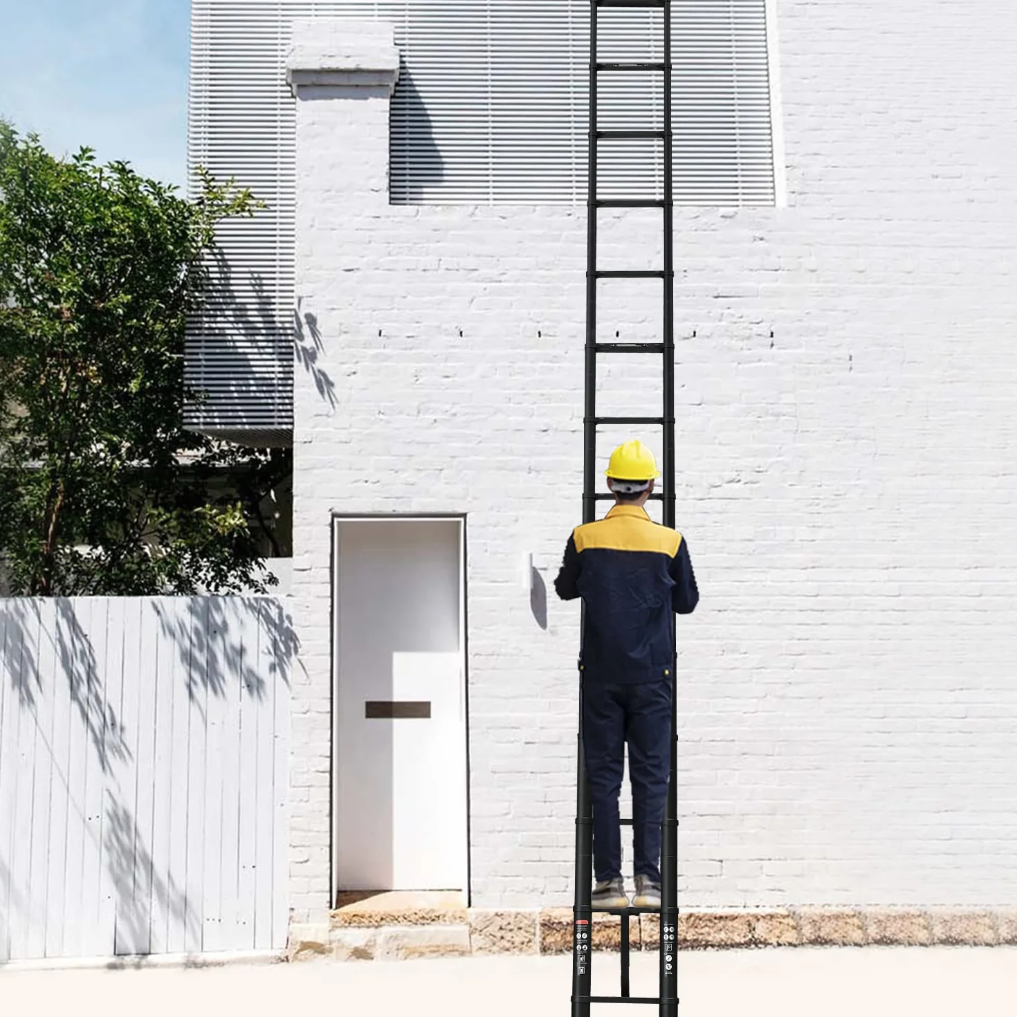 20,3 FT/6.2M Aluminiowa drabina teleskopowa z 2 zdejmowanymi haczykami, składane schody do użytku na zewnątrz, uniwersalne schody chowane na poddaszu, Maksymalna pojemność 330 funtów
