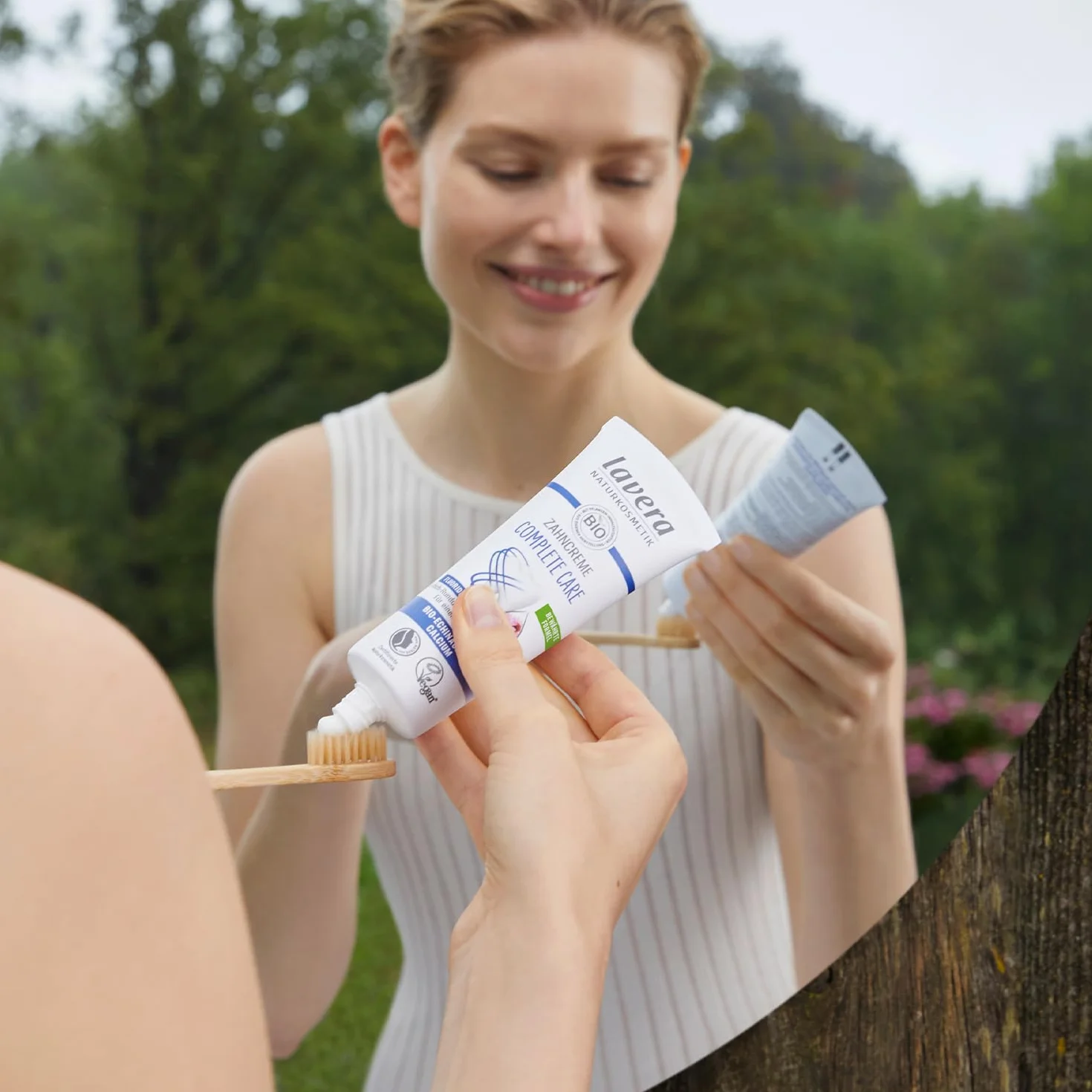 lavera Pasta do zębów Complete Care bez fluorków – 5-krotna ochrona – biosubstancje czynne – Echinacea i wapń – wegańska – naturalny kosmetyk – 75 ml