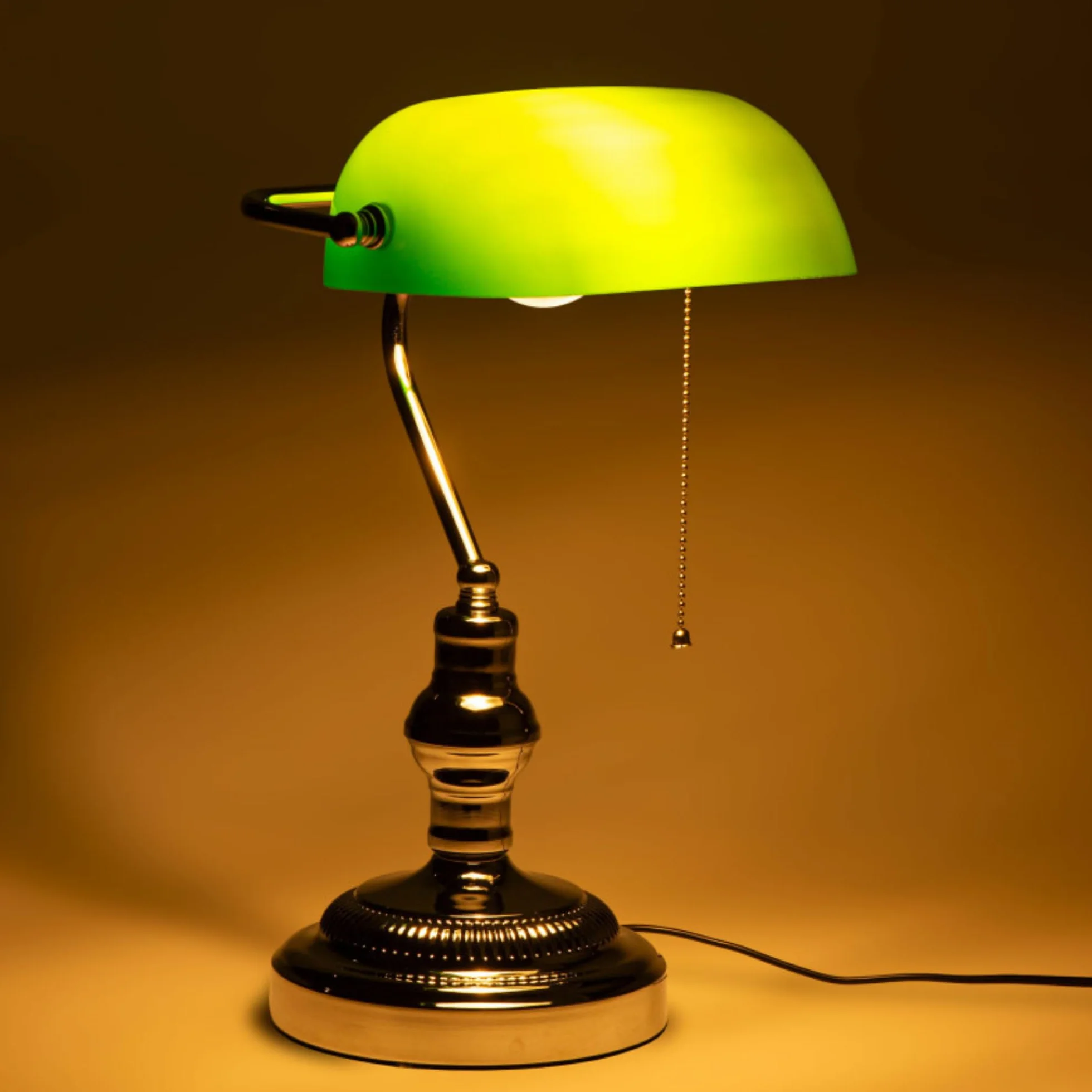BARCELONA LED Vintage Lampka Stołowa Bankierska z Chromowaną Metalową Podstawą i Zielonym Szklanym Kloszem – Regulowana Retro Lampka Biurkowa E27 do Biura, Salonu, Sypialni i Restauracji