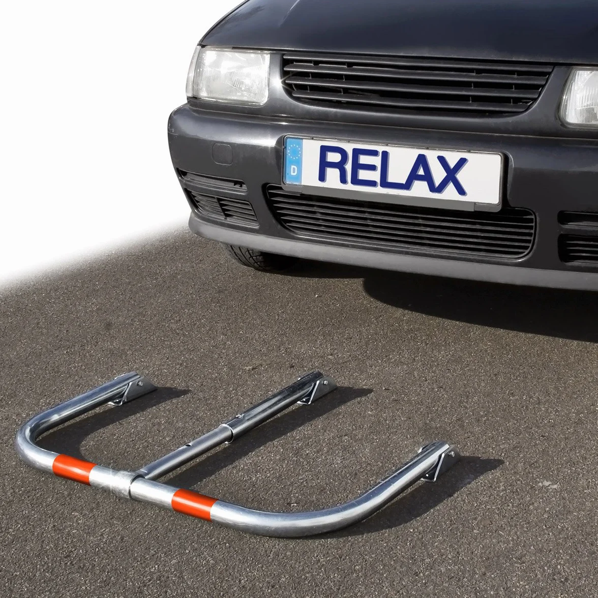 Relaxdays Składana bariera parkingowa 76 x 32 x 45 cm z kluczami czerwonymi paskami ostrzegawczymi srebrna