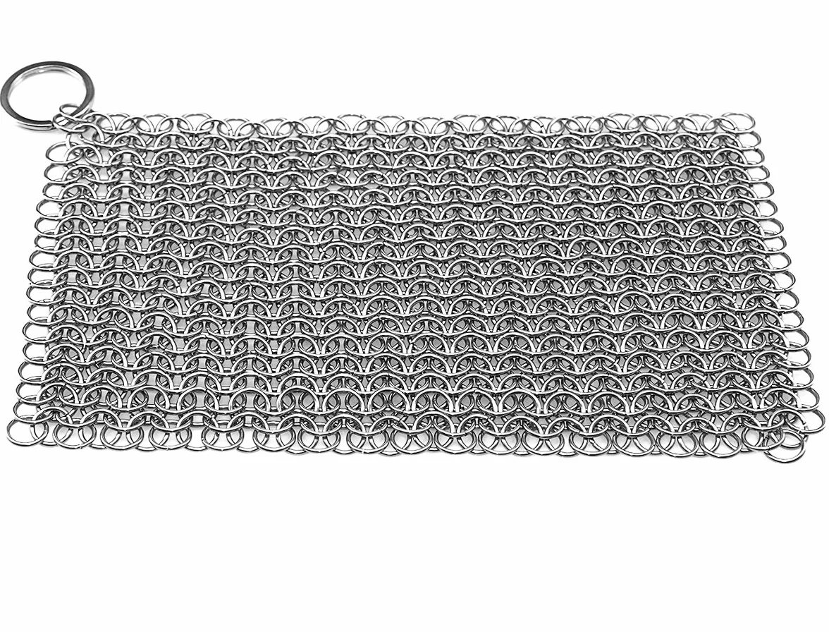 TOPULORS Żeliwna patelnia do czyszczenia Chainmail szczotka do czyszczenia z pierścieniem wiszącym do żeliwnej patelni, patelnia do grillowania, grille do grillowania i inne naczynia do gotowania - kwadrat 18 x 18 cm