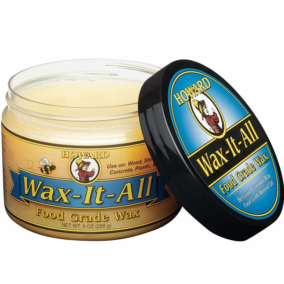 Howard Wax It All to uniwersalny wosk z wosku pszczelego i wosku karnauba oraz olejów mineralnych do drewna, kamienia, metalu, cementu, farb, tworzyw sztucznych, granitu, desek do krojenia, marmuru.